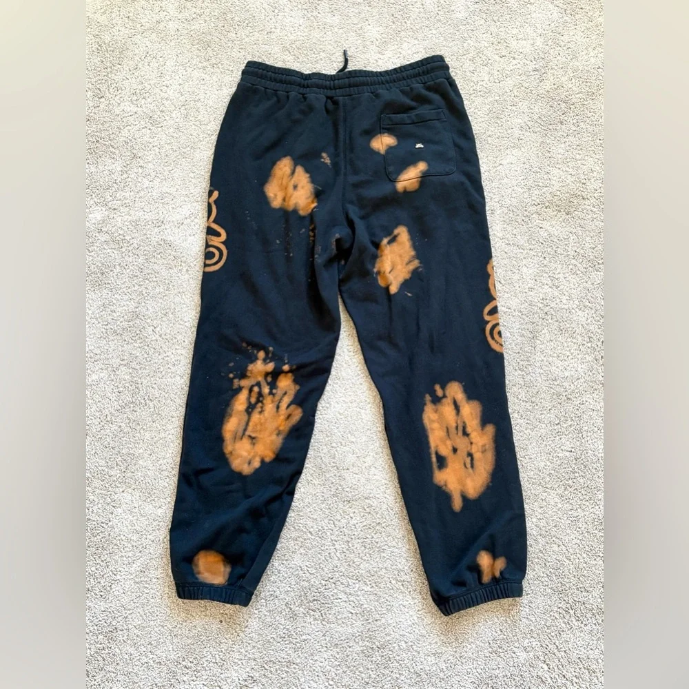 Teddy Fresh Bleach Graphic Sweats size M - Picture 2 of 4